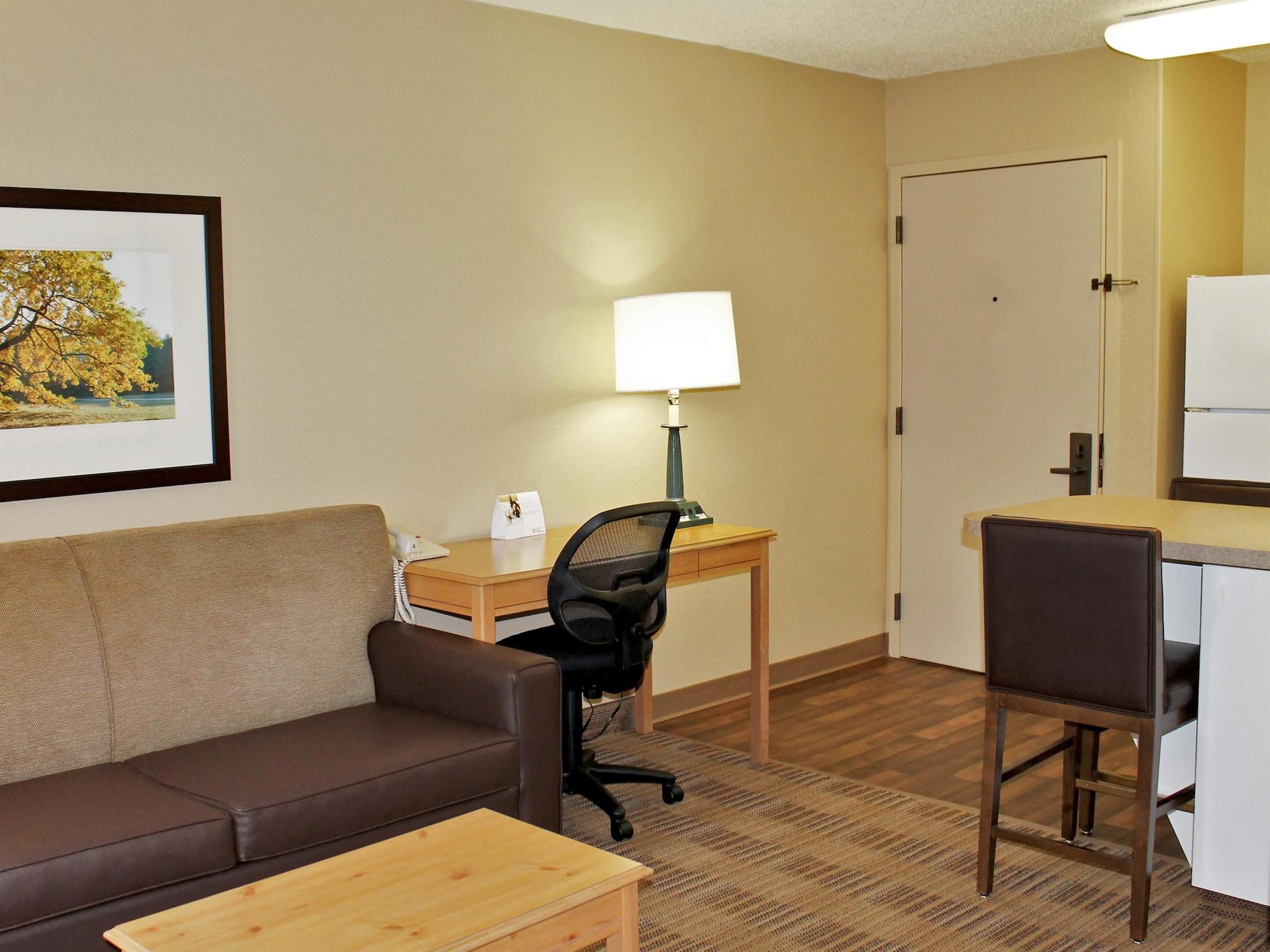 Extended Stay America Suites - North Chesterfield - Arboretum Richmond Exteriér fotografie